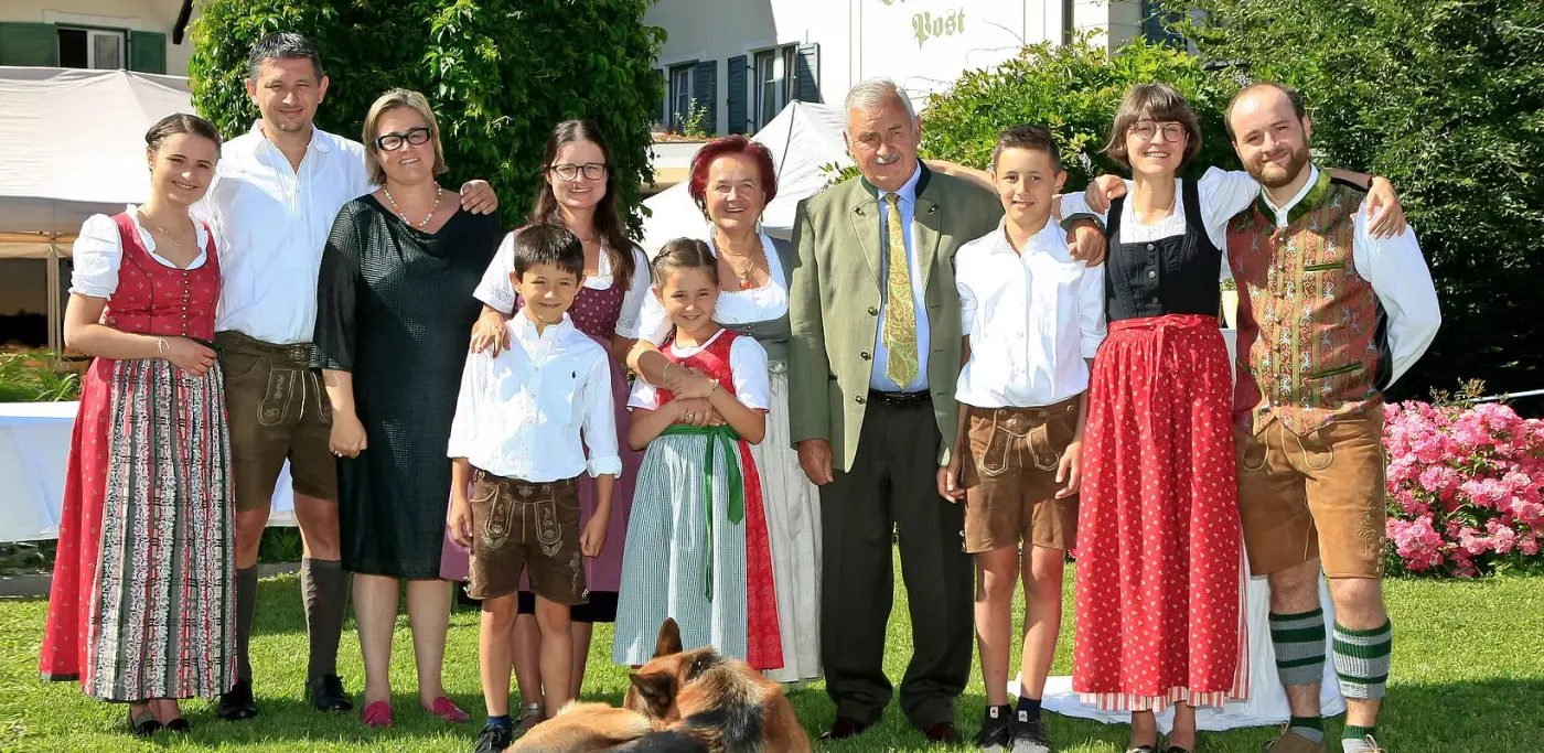 Bestens aufgehoben. Liebevoll umsorgt. Willkommen im Zuhause von Familie Senn.